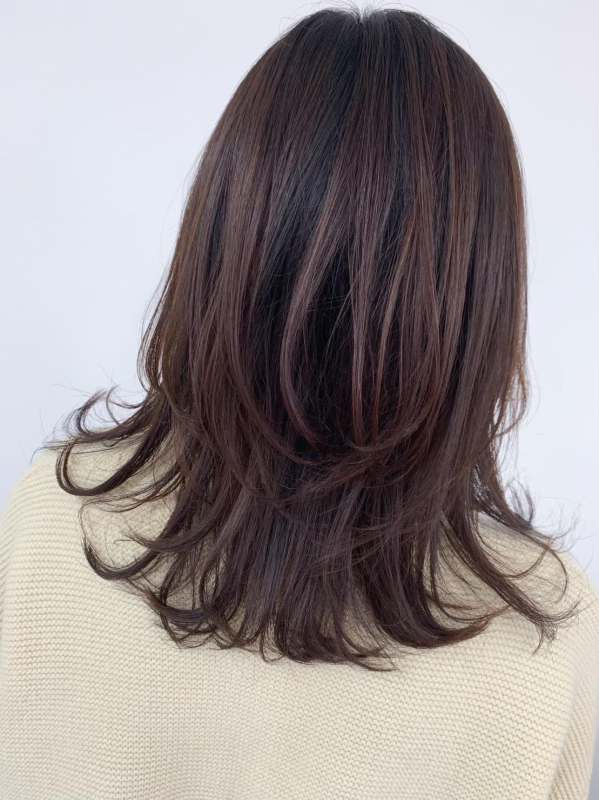 【ミディアムヘアの巻き方】