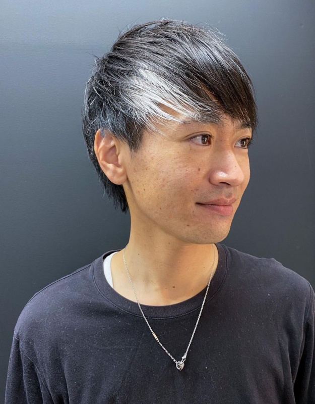 【メンズヘア】黒髪メッシュのヘアセット術