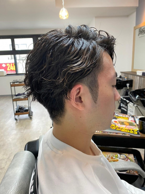 今話題の「シャドウパーマ」