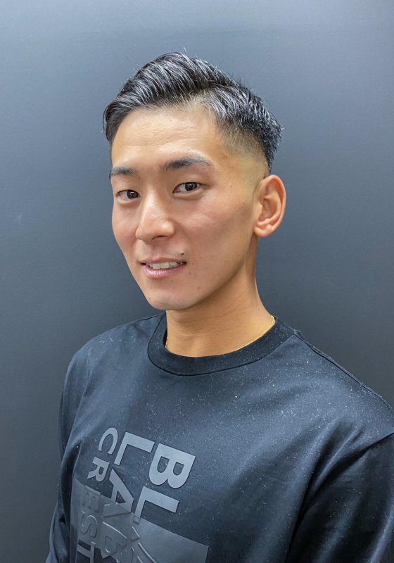 ハンサムショートで男らしく決める