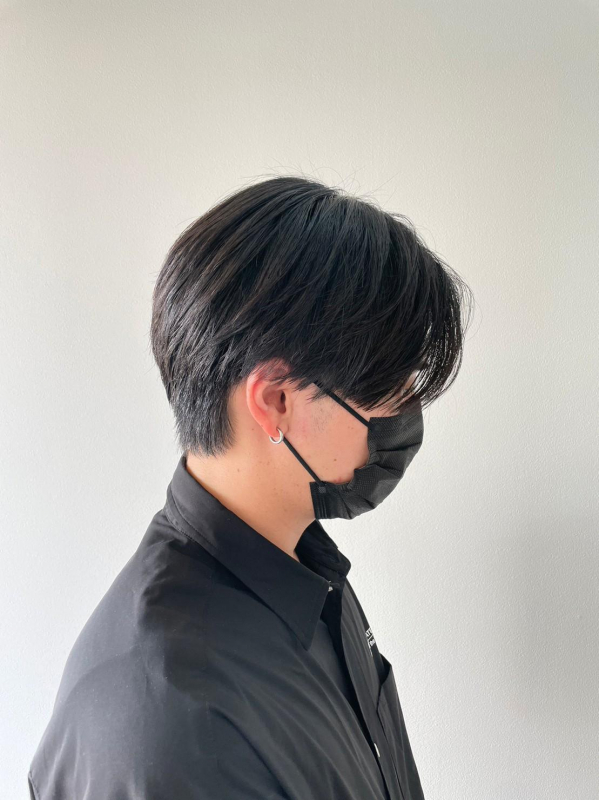 黒髪マッシュのメンズ髪型｜似合う人とセット方法