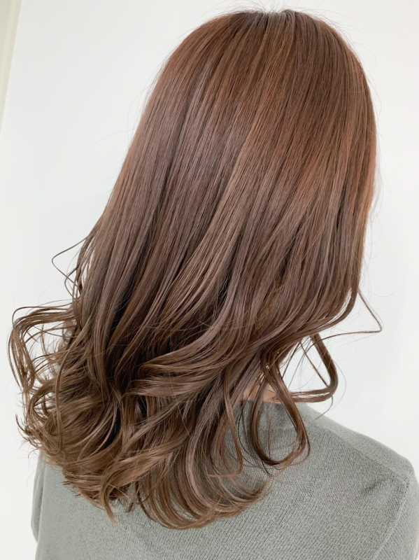 ブリーチなしでも楽しめるヘアカラー