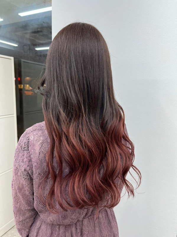 オレンジブラウンの髪色の魅力