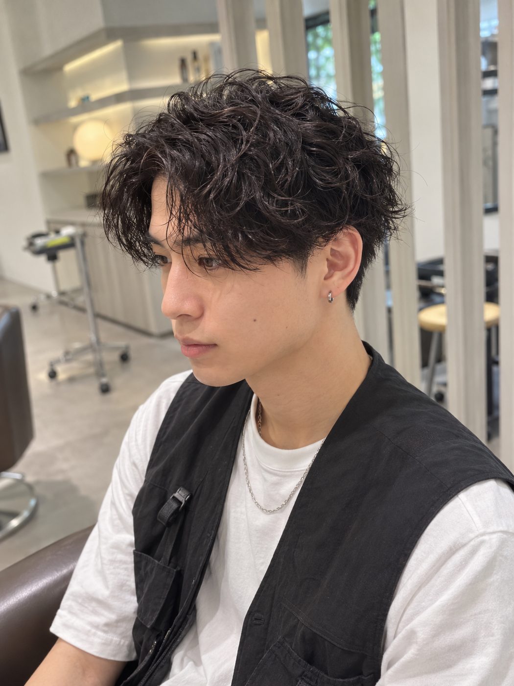 メンズ スパイラルパーマのヘアスタイルイメージ